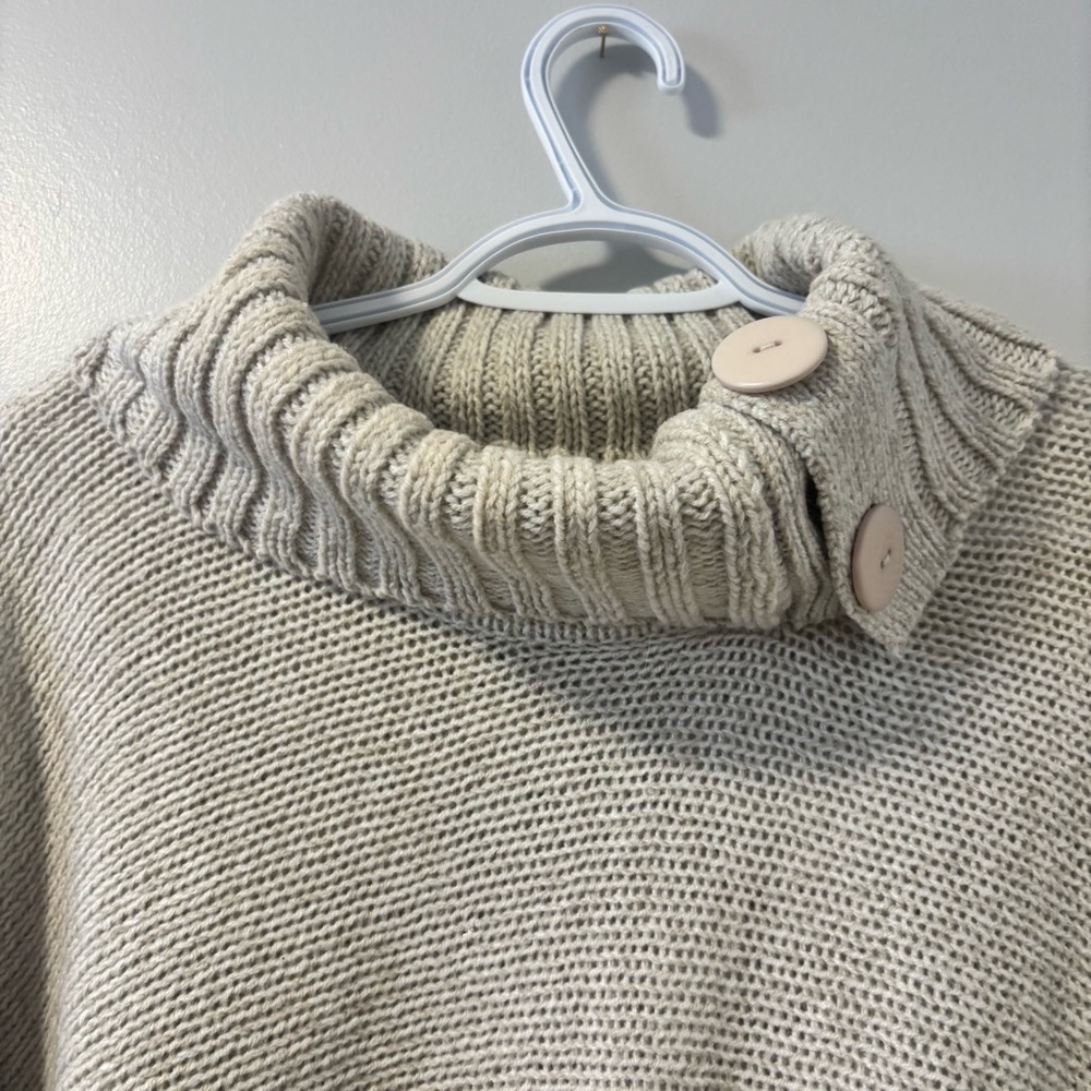 Lily Morgan Cozy Cream Turtleneck Sweater Medium - Picture 3 of 5